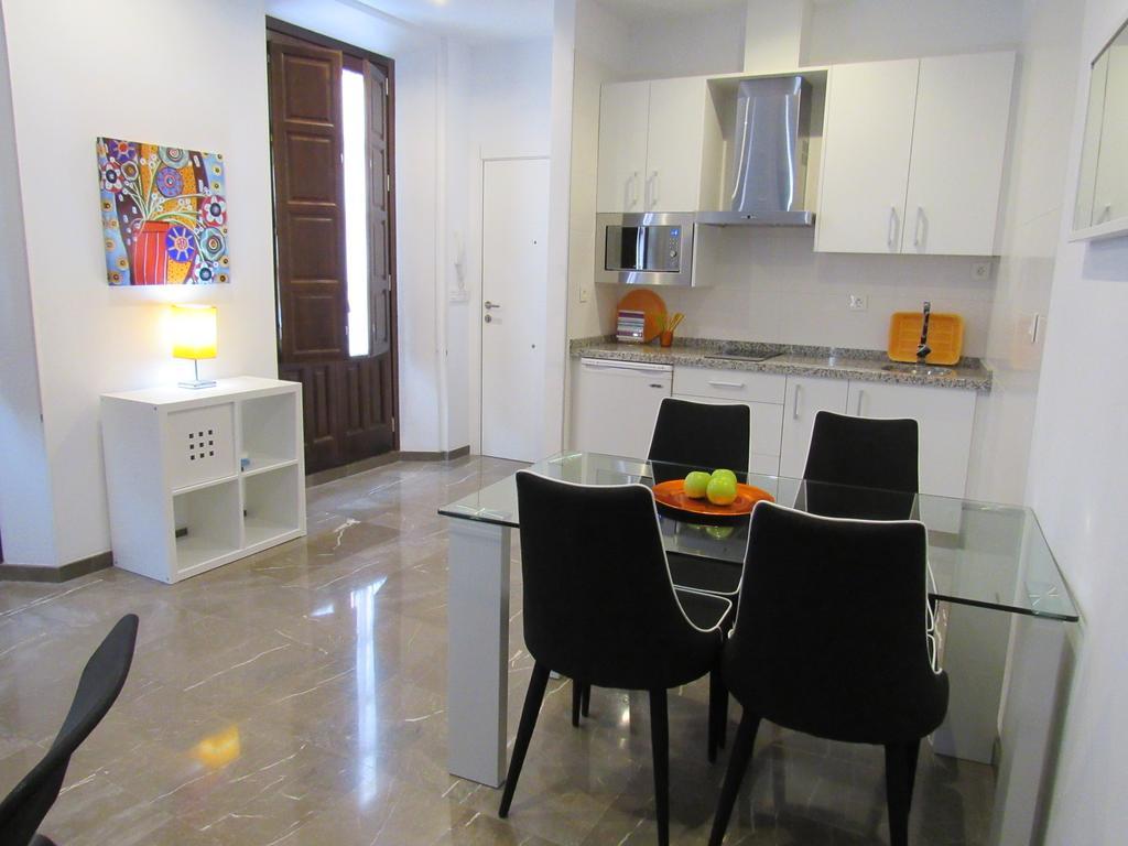 Apartamentos Iliberis Granada Zimmer foto